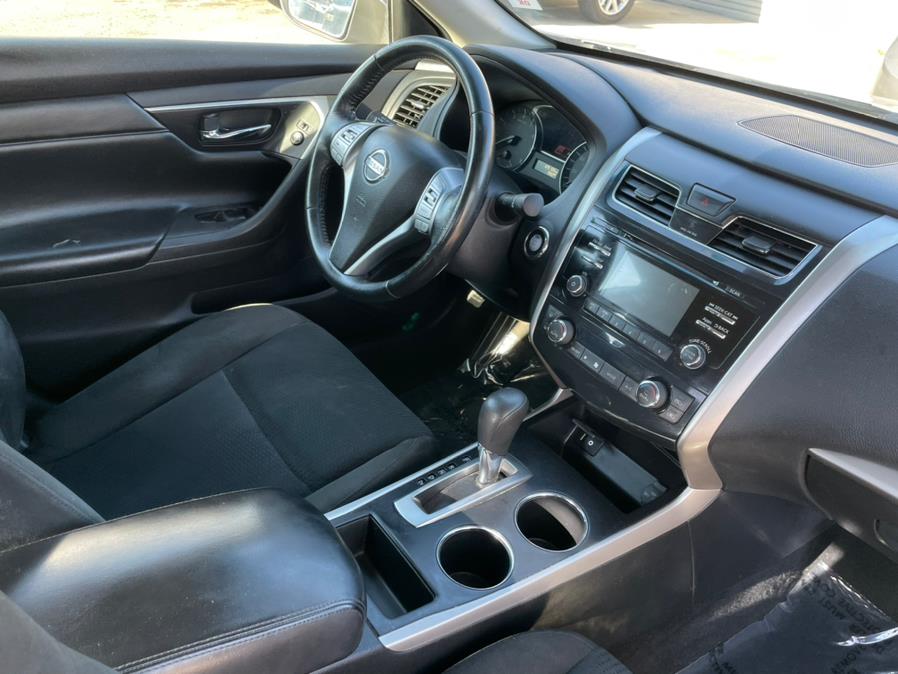 Used Nissan Altima 4dr Sdn I4 2.5 S 2015 | Green Light Auto. Corona, California Used Nissan Altima 4dr Sdn I4 2.5 S 2015 | Green Light Auto. Corona, California