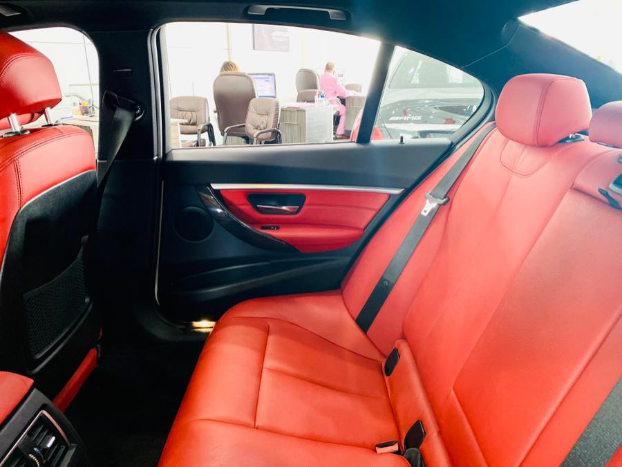 Used BMW 3 Series 330i xDrive Sedan 2018 | Luxury Motor Club. Franklin Square, New York Used BMW 3 Series 330i xDrive Sedan 2018 | Luxury Motor Club. Franklin Square, New York