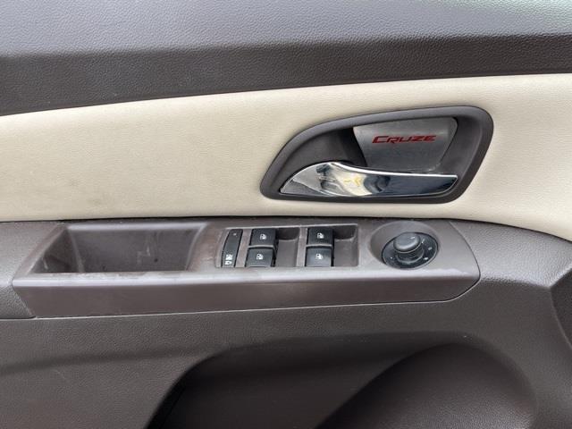 Used Chevrolet Cruze 2LT 2011 | Hillside Auto Outlet. Jamaica, New York Used Chevrolet Cruze 2LT 2011 | Hillside Auto Outlet. Jamaica, New York
