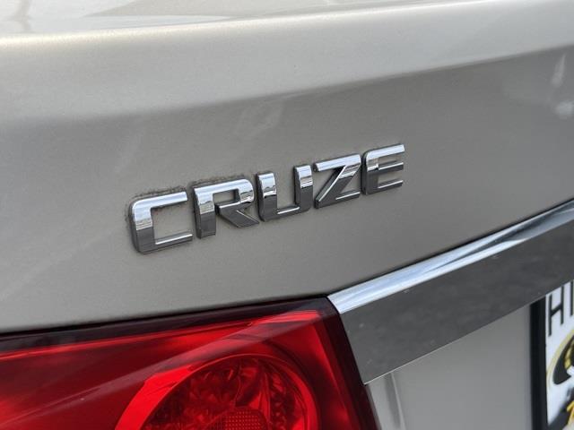 Used Chevrolet Cruze 2LT 2011 | Hillside Auto Outlet. Jamaica, New York Used Chevrolet Cruze 2LT 2011 | Hillside Auto Outlet. Jamaica, New York