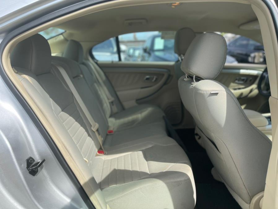 Used Ford Taurus 4dr Sdn SE FWD 2016 | NYC Automart Inc. Brooklyn, New York Used Ford Taurus 4dr Sdn SE FWD 2016 | NYC Automart Inc. Brooklyn, New York