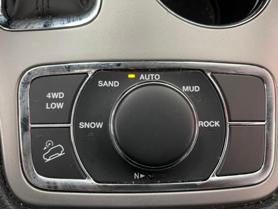 Used Jeep Grand Cherokee Limited 4x4 2020 | 5 Towns Drive. Inwood, New York Used Jeep Grand Cherokee Limited 4x4 2020 | 5 Towns Drive. Inwood, New York