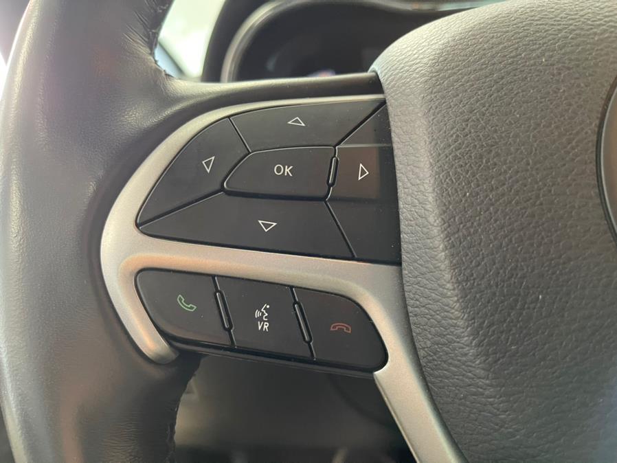 Used Jeep Grand Cherokee Limited 4x4 2020 | 5 Towns Drive. Inwood, New York Used Jeep Grand Cherokee Limited 4x4 2020 | 5 Towns Drive. Inwood, New York