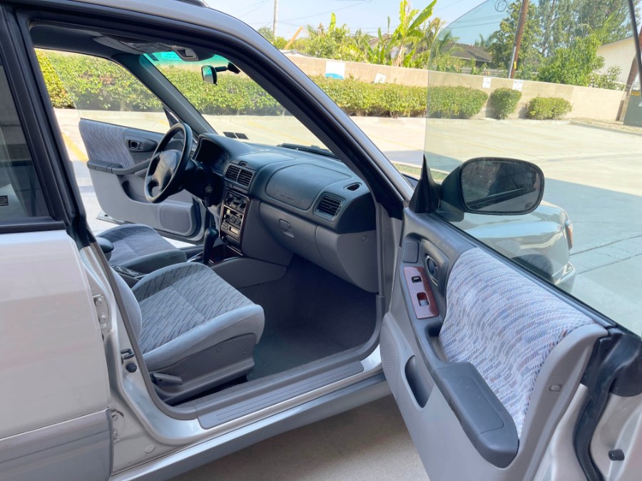 Used Subaru Forester 4dr S Auto 2000 | Pacific Green Line. Stanton, California Used Subaru Forester 4dr S Auto 2000 | Pacific Green Line. Stanton, California