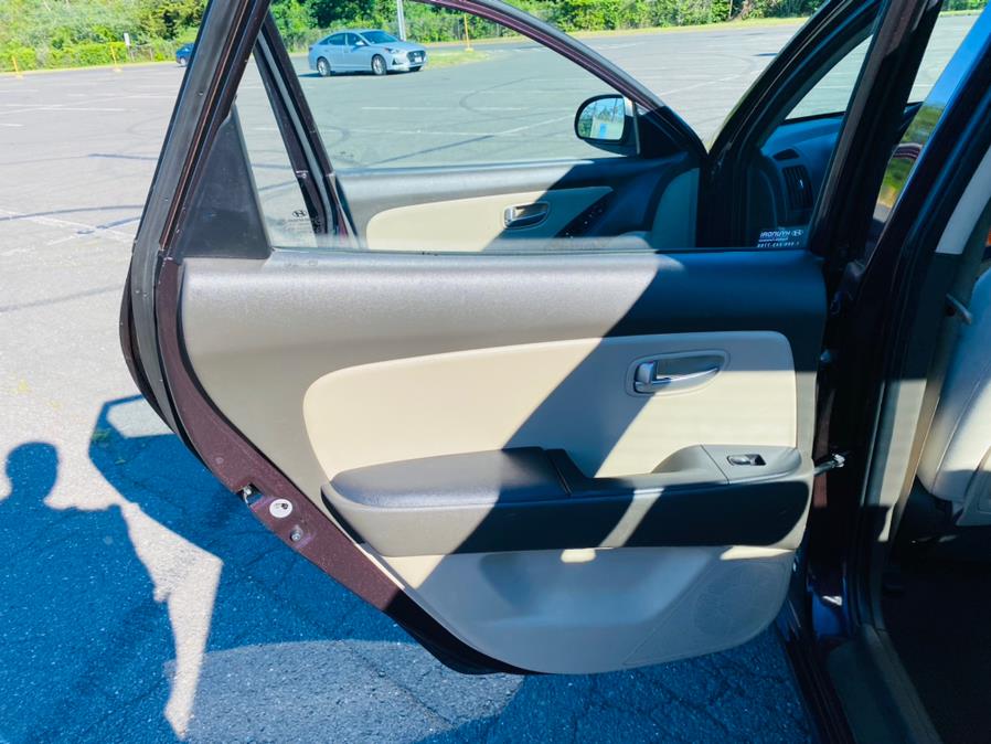 Used Hyundai Elantra 4dr Sdn Auto GLS PZEV 2008 | Supreme Automotive. New Britain, Connecticut Used Hyundai Elantra 4dr Sdn Auto GLS PZEV 2008 | Supreme Automotive. New Britain, Connecticut