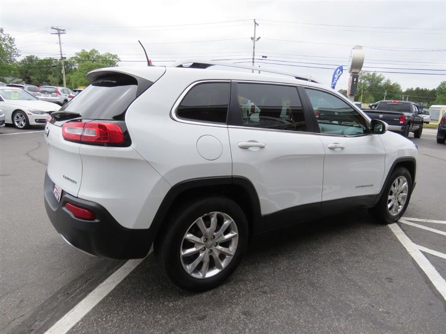 Used Jeep Cherokee Limited 4x4 4dr SUV 2017 | Lake City Exports Inc. Auburn, Maine Used Jeep Cherokee Limited 4x4 4dr SUV 2017 | Lake City Exports Inc. Auburn, Maine