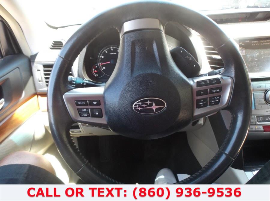 Used Subaru Outback 4dr Wgn H4 Auto 2.5i Limited 2013 | Lee Motors Sales Inc. Hartford, Connecticut Used Subaru Outback 4dr Wgn H4 Auto 2.5i Limited 2013 | Lee Motors Sales Inc. Hartford, Connecticut