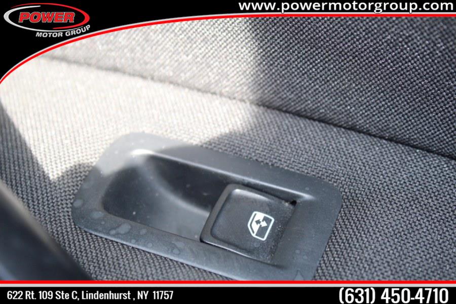 Used Volkswagen Golf 4dr HB Auto TSI S w/Sunroof 2016 | Power Motor Group. Lindenhurst, New York Used Volkswagen Golf 4dr HB Auto TSI S w/Sunroof 2016 | Power Motor Group. Lindenhurst, New York
