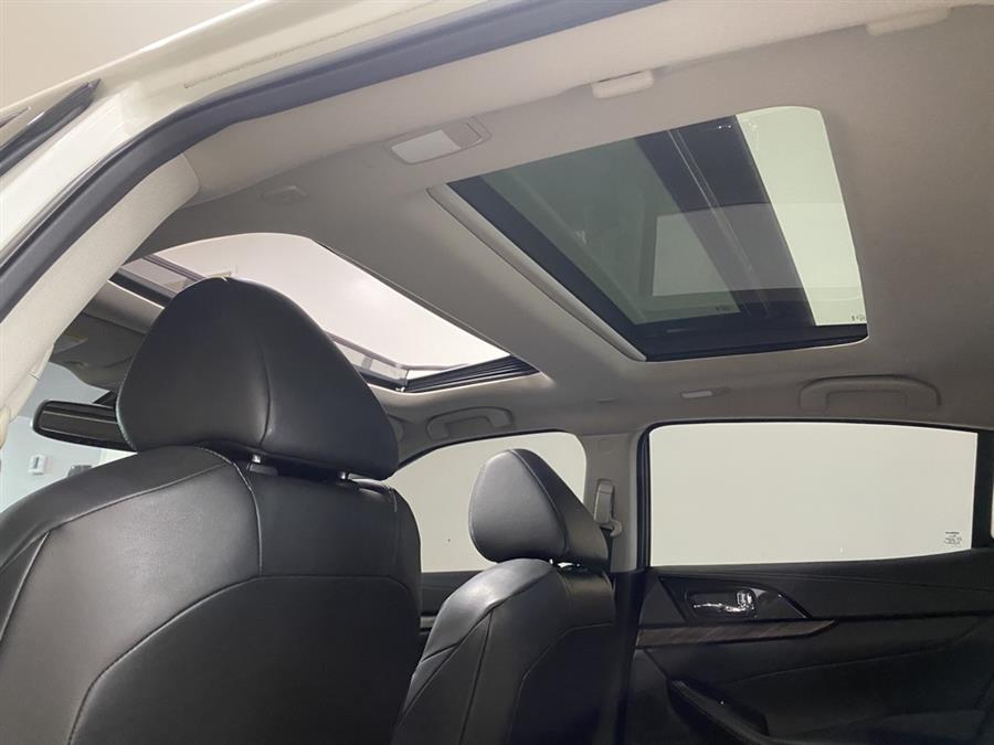 Used Nissan Maxima Platinum 4dr Sedan 2016 | Elite Imports LLC. West Chester, Ohio Used Nissan Maxima Platinum 4dr Sedan 2016 | Elite Imports LLC. West Chester, Ohio