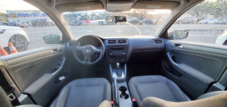 Used Volkswagen Jetta Sedan 4dr Auto S 2012 | Rubber Bros Auto World. Brooklyn, New York Used Volkswagen Jetta Sedan 4dr Auto S 2012 | Rubber Bros Auto World. Brooklyn, New York