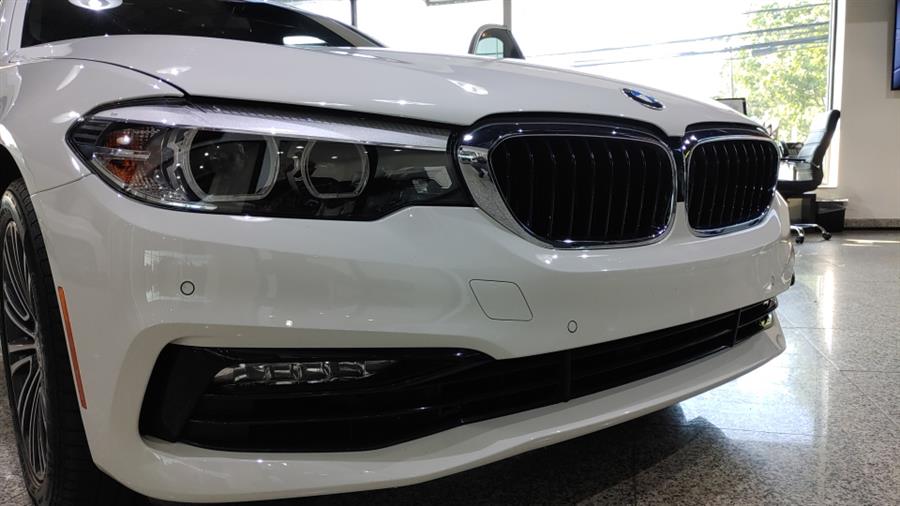 Used BMW 5 Series 530i xDrive Sedan 2018 | Dream Car Gallery. Woodbury, New York Used BMW 5 Series 530i xDrive Sedan 2018 | Dream Car Gallery. Woodbury, New York