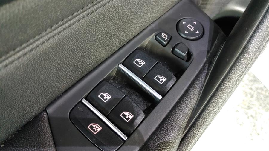 Used BMW 5 Series 530i xDrive Sedan 2018 | Dream Car Gallery. Woodbury, New York Used BMW 5 Series 530i xDrive Sedan 2018 | Dream Car Gallery. Woodbury, New York