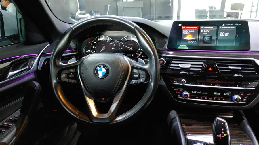 Used BMW 5 Series 530i xDrive Sedan 2018 | Dream Car Gallery. Woodbury, New York Used BMW 5 Series 530i xDrive Sedan 2018 | Dream Car Gallery. Woodbury, New York