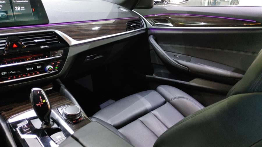 Used BMW 5 Series 530i xDrive Sedan 2018 | Dream Car Gallery. Woodbury, New York Used BMW 5 Series 530i xDrive Sedan 2018 | Dream Car Gallery. Woodbury, New York