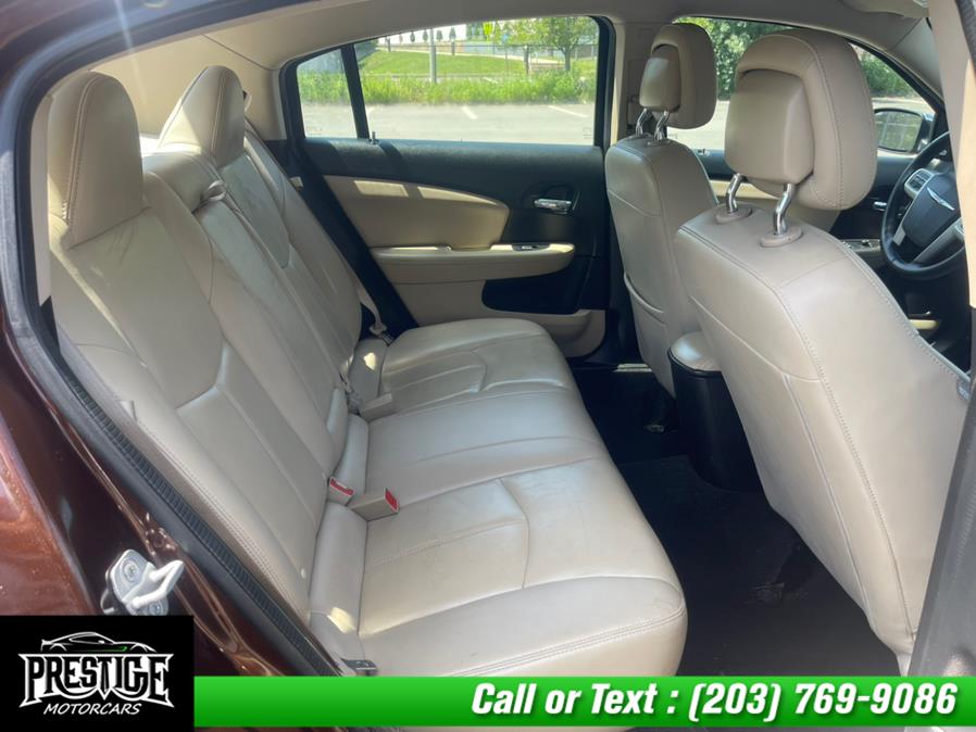 Used Chrysler 200 4dr Sdn Limited 2013 | J&J Auto Sales & Repairs llc DBA Prestige Motorcar. Oakville, Connecticut Used Chrysler 200 4dr Sdn Limited 2013 | J&J Auto Sales & Repairs llc DBA Prestige Motorcar. Oakville, Connecticut