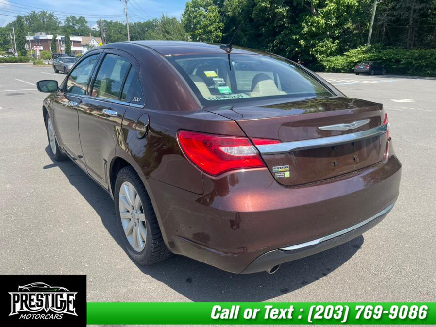 Used Chrysler 200 4dr Sdn Limited 2013 | J&J Auto Sales & Repairs llc DBA Prestige Motorcar. Oakville, Connecticut Used Chrysler 200 4dr Sdn Limited 2013 | J&J Auto Sales & Repairs llc DBA Prestige Motorcar. Oakville, Connecticut