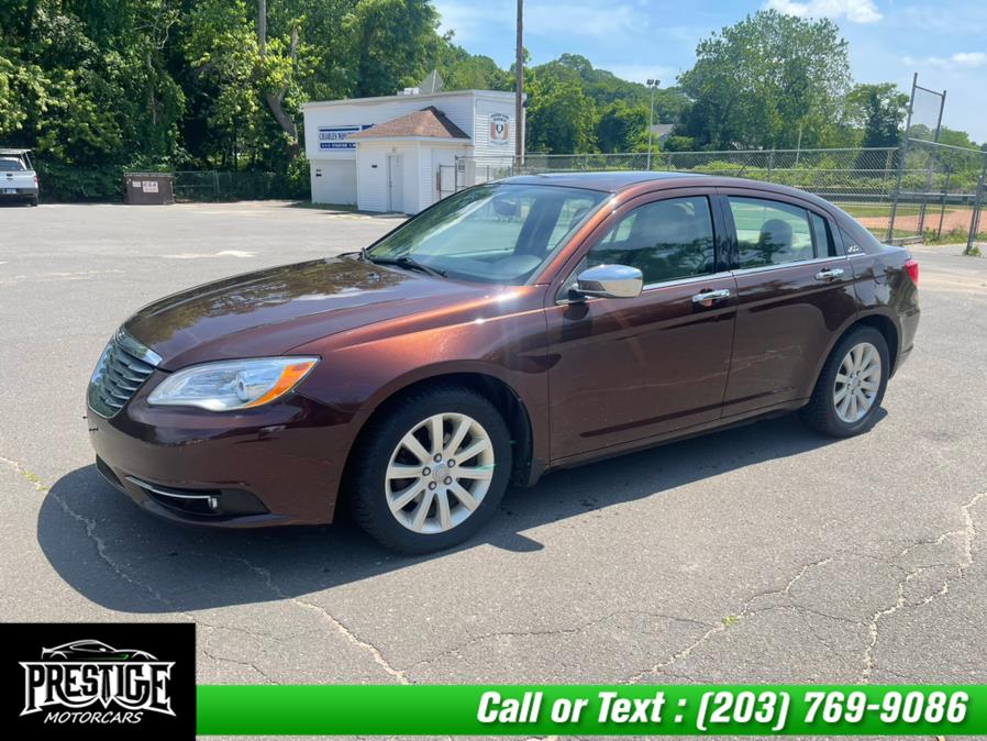 Used Chrysler 200 4dr Sdn Limited 2013 | J&J Auto Sales & Repairs llc DBA Prestige Motorcar. Oakville, Connecticut Used Chrysler 200 4dr Sdn Limited 2013 | J&J Auto Sales & Repairs llc DBA Prestige Motorcar. Oakville, Connecticut
