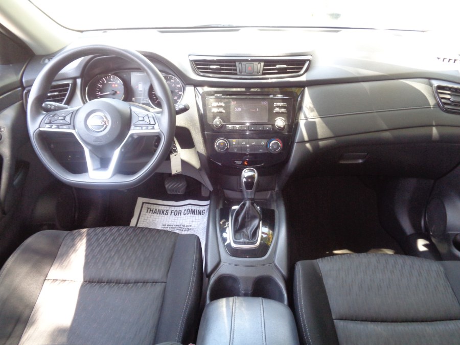 Used Nissan Rogue FWD S 2017 | Sunrise of Elmont. Elmont, New York Used Nissan Rogue FWD S 2017 | Sunrise of Elmont. Elmont, New York