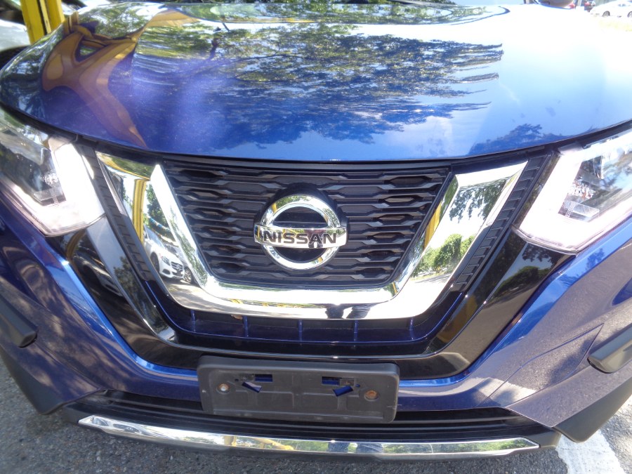 Used Nissan Rogue FWD S 2017 | Sunrise of Elmont. Elmont, New York Used Nissan Rogue FWD S 2017 | Sunrise of Elmont. Elmont, New York