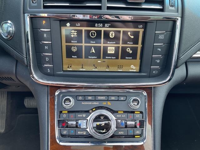 Used Lincoln Continental Reserve 2017 | Blasius Federal Road. Brookfield, Connecticut Used Lincoln Continental Reserve 2017 | Blasius Federal Road. Brookfield, Connecticut