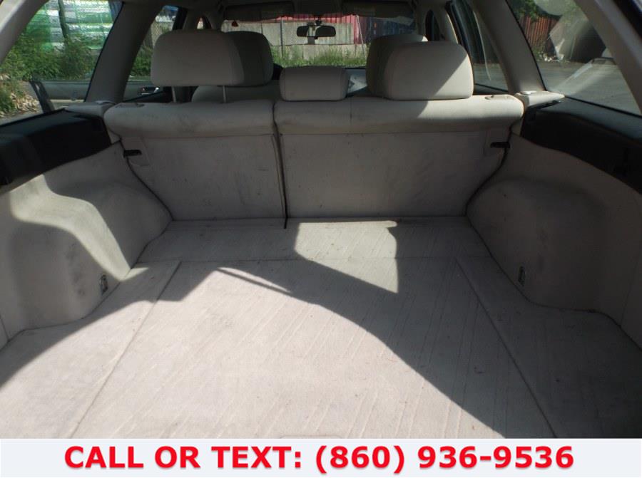 Used Subaru Outback 4dr H4 Auto LL Bean w/Nav 2008 | Lee Motors Sales Inc. Hartford, Connecticut Used Subaru Outback 4dr H4 Auto LL Bean w/Nav 2008 | Lee Motors Sales Inc. Hartford, Connecticut