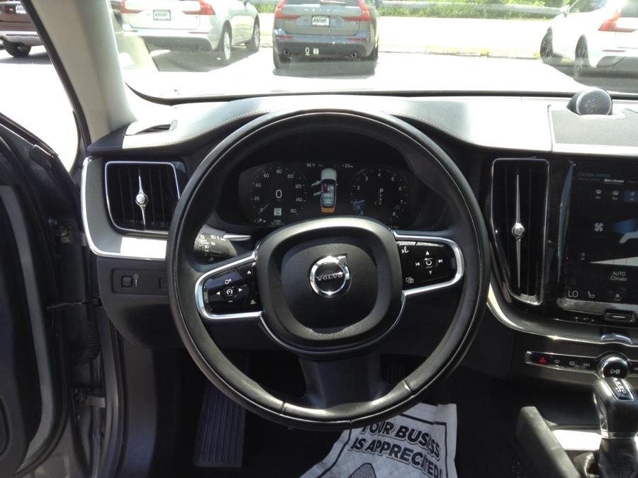 Used Volvo XC60 T6 AWD Inscription 2018 | Eurocars Plus. Groton, Connecticut Used Volvo XC60 T6 AWD Inscription 2018 | Eurocars Plus. Groton, Connecticut