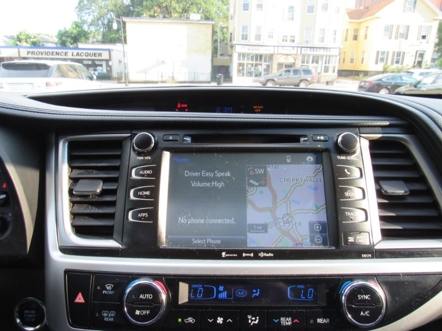 2017 Toyota Highlander SE, available for sale in Worcester, Massachusetts | Hilario's Auto Sales Inc.. Worcester, Massachusetts 2017 Toyota Highlander SE, available for sale in Worcester, Massachusetts | Hilario's Auto Sales Inc.. Worcester, Massachusetts