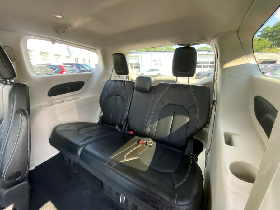 Used Chrysler Voyager LXI FWD 2020 | Inman Motors Sales. Medford, Massachusetts Used Chrysler Voyager LXI FWD 2020 | Inman Motors Sales. Medford, Massachusetts
