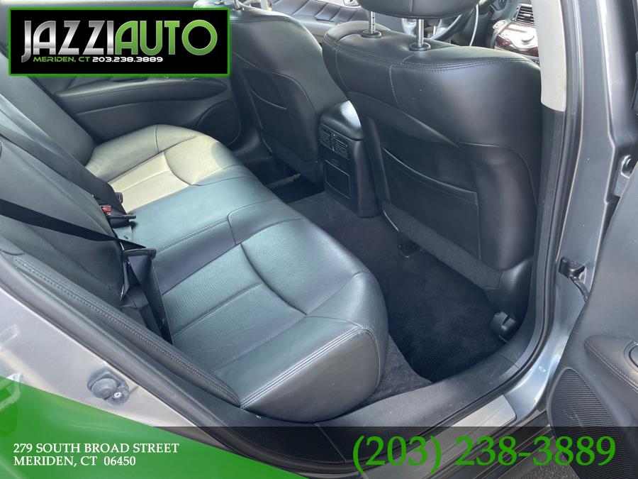 2015 INFINITI Q70 4dr Sdn V6 AWD, available for sale in Meriden, Connecticut | Jazzi Auto Sales LLC. Meriden, Connecticut 2015 INFINITI Q70 4dr Sdn V6 AWD, available for sale in Meriden, Connecticut | Jazzi Auto Sales LLC. Meriden, Connecticut