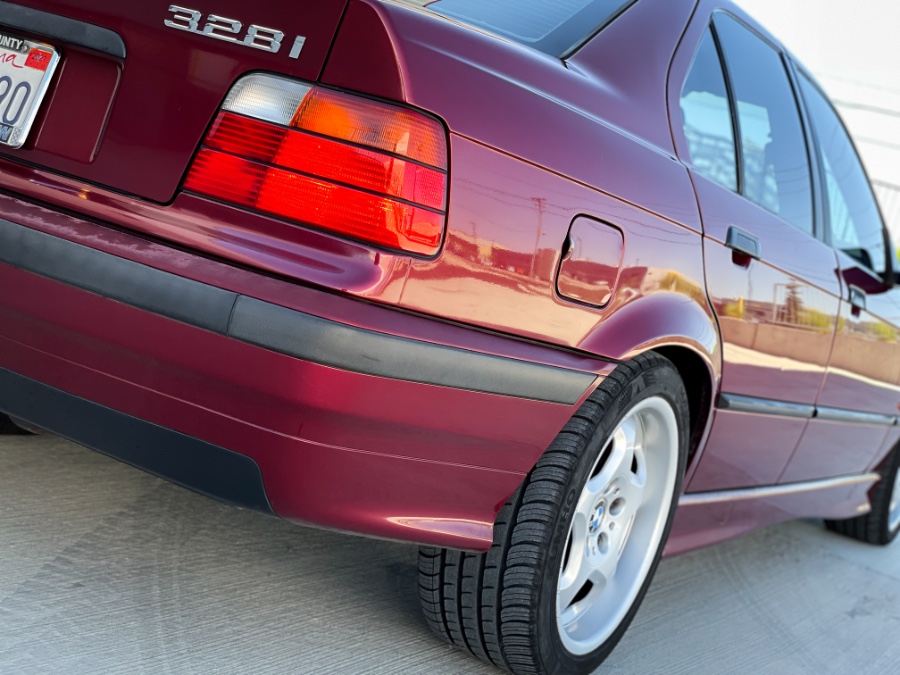 Used BMW 3-Series 328i 4dr Sdn 1996 | Guchon Imports. Salt Lake City, Utah Used BMW 3-Series 328i 4dr Sdn 1996 | Guchon Imports. Salt Lake City, Utah