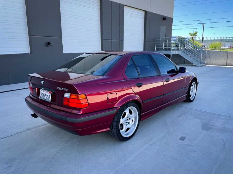 Used BMW 3-Series 328i 4dr Sdn 1996 | Guchon Imports. Salt Lake City, Utah Used BMW 3-Series 328i 4dr Sdn 1996 | Guchon Imports. Salt Lake City, Utah