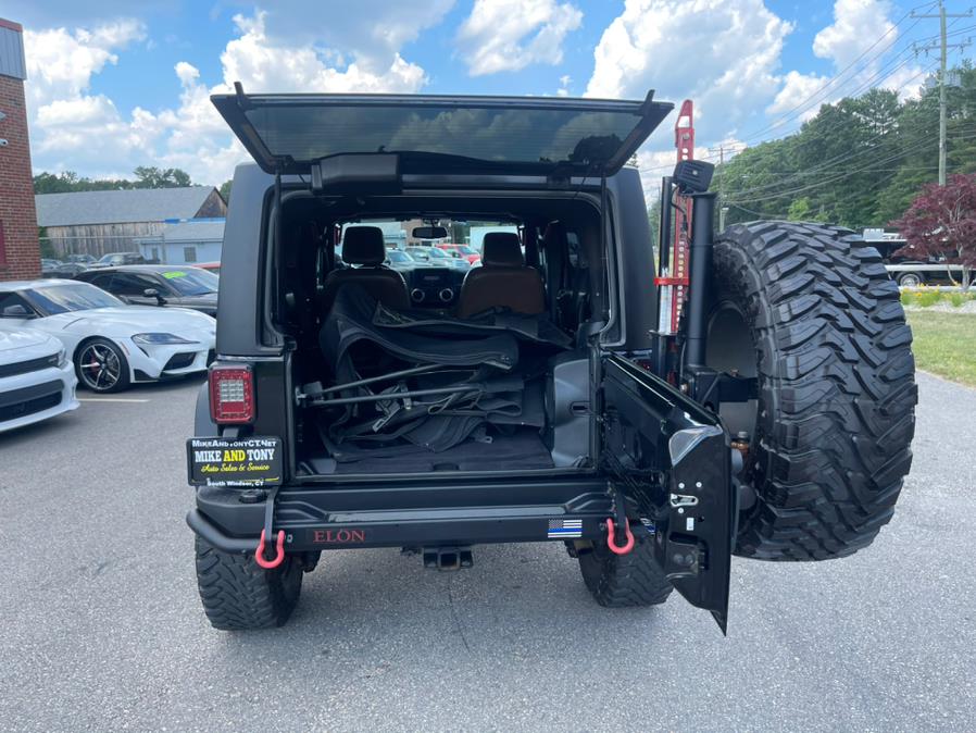 2014 Jeep Wrangler Unlimited 4WD 4dr Rubicon X, available for sale in South Windsor, Connecticut | Mike And Tony Auto Sales, Inc. South Windsor, Connecticut 2014 Jeep Wrangler Unlimited 4WD 4dr Rubicon X, available for sale in South Windsor, Connecticut | Mike And Tony Auto Sales, Inc. South Windsor, Connecticut