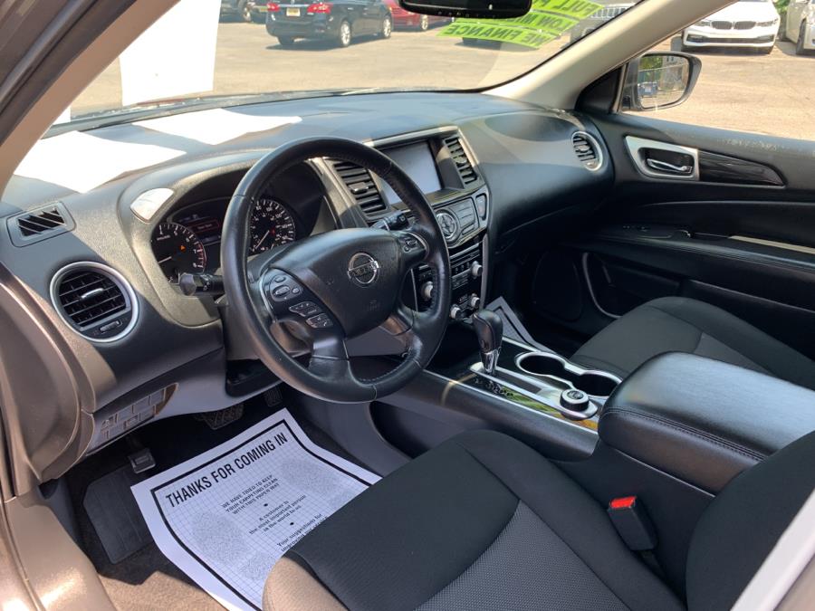 2018 Nissan Pathfinder 4x4 SV, available for sale in Irvington , New Jersey | Auto Haus of Irvington Corp. Irvington , New Jersey 2018 Nissan Pathfinder 4x4 SV, available for sale in Irvington , New Jersey | Auto Haus of Irvington Corp. Irvington , New Jersey