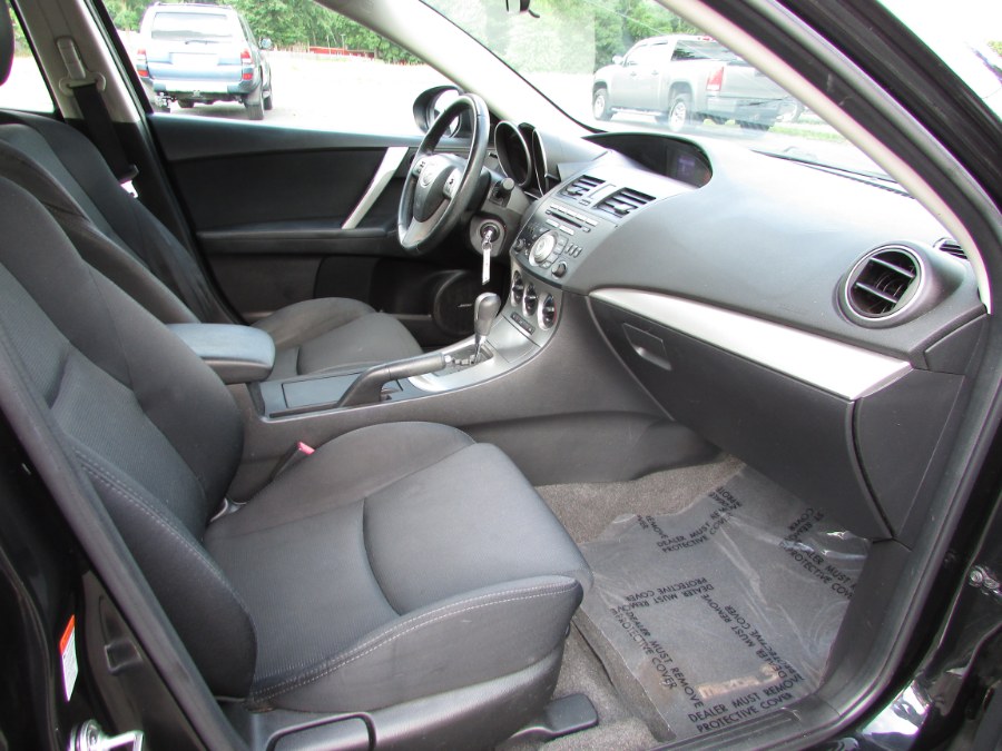Used Mazda Mazda3 4dr Sdn Man s Sport 2011 | United Auto Sales of E Windsor, Inc. East Windsor, Connecticut Used Mazda Mazda3 4dr Sdn Man s Sport 2011 | United Auto Sales of E Windsor, Inc. East Windsor, Connecticut