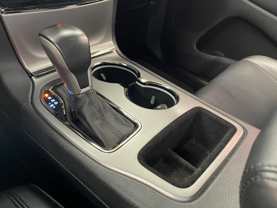 Used Jeep Grand Cherokee High Altitude 4x2 2020 | 5 Towns Drive. Inwood, New York Used Jeep Grand Cherokee High Altitude 4x2 2020 | 5 Towns Drive. Inwood, New York