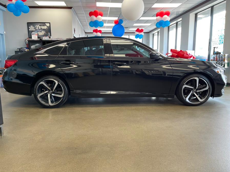 Used Honda Accord Sedan Sport CVT 2018 | 5 Towns Drive. Inwood, New York Used Honda Accord Sedan Sport CVT 2018 | 5 Towns Drive. Inwood, New York