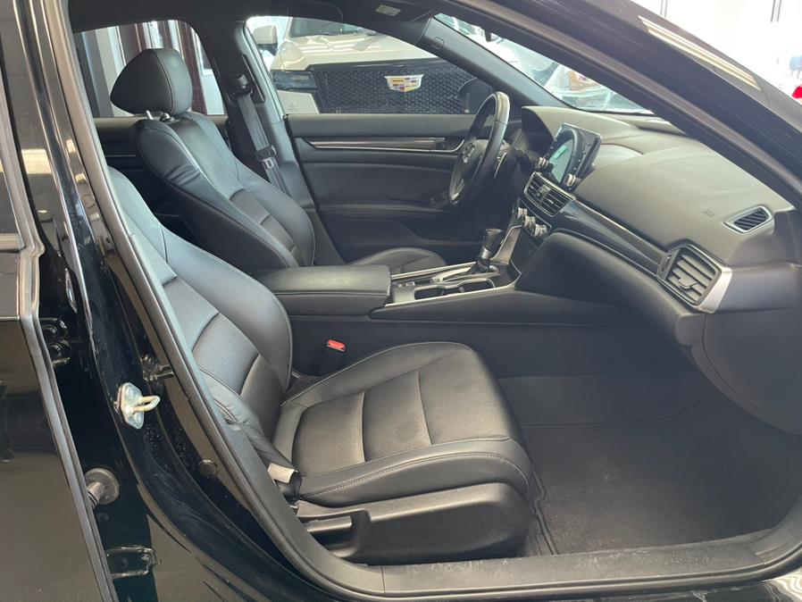 Used Honda Accord Sedan Sport CVT 2018 | 5 Towns Drive. Inwood, New York Used Honda Accord Sedan Sport CVT 2018 | 5 Towns Drive. Inwood, New York