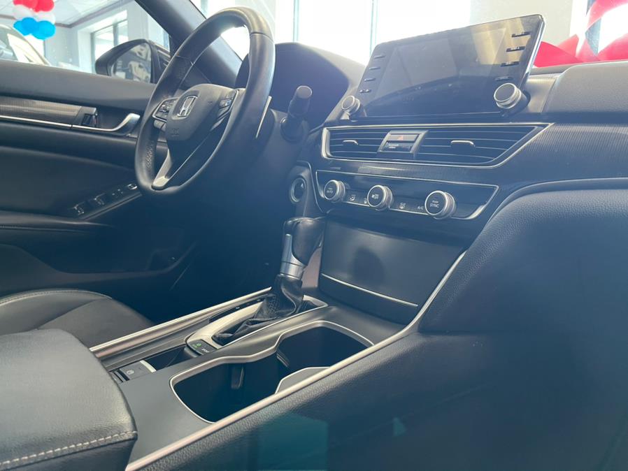 Used Honda Accord Sedan Sport CVT 2018 | 5 Towns Drive. Inwood, New York Used Honda Accord Sedan Sport CVT 2018 | 5 Towns Drive. Inwood, New York