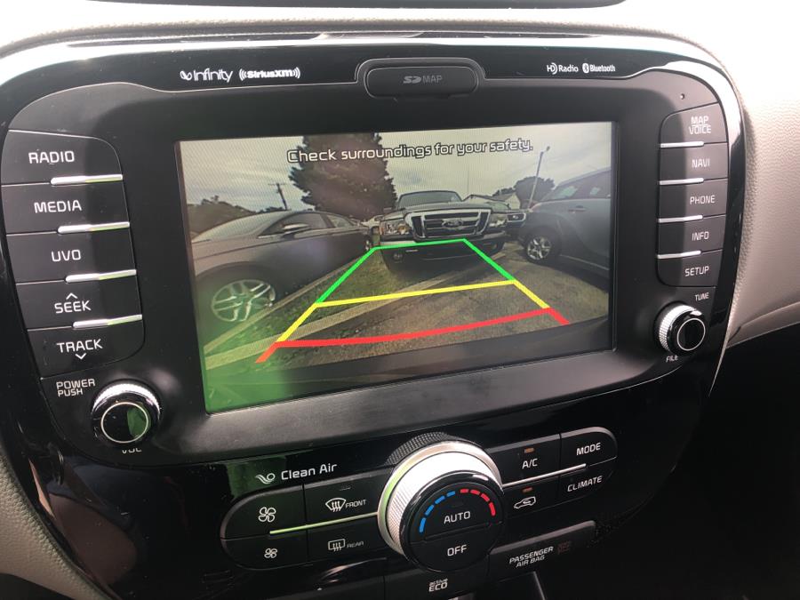 2015 Kia Soul 5dr Wgn Auto +, available for sale in Beavercreek, Ohio | Wholesale Direct Motors. Beavercreek, Ohio 2015 Kia Soul 5dr Wgn Auto +, available for sale in Beavercreek, Ohio | Wholesale Direct Motors. Beavercreek, Ohio