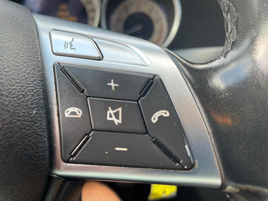 Used Mercedes-Benz C-Class 4dr Sdn C300 Sport 4MATIC 2012 | Carsonmain LLC. Manchester, Connecticut Used Mercedes-Benz C-Class 4dr Sdn C300 Sport 4MATIC 2012 | Carsonmain LLC. Manchester, Connecticut