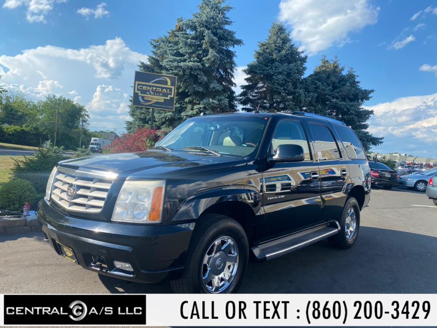 2005 Cadillac Escalade 4dr AWD, available for sale in East Windsor, Connecticut | Central A/S LLC. East Windsor, Connecticut