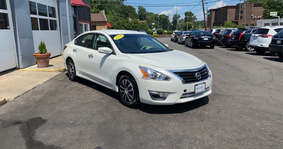 2014 Nissan Altima 2.5 S, available for sale in Waterbury, Connecticut | West End Automotive Center. Waterbury, Connecticut 2014 Nissan Altima 2.5 S, available for sale in Waterbury, Connecticut | West End Automotive Center. Waterbury, Connecticut