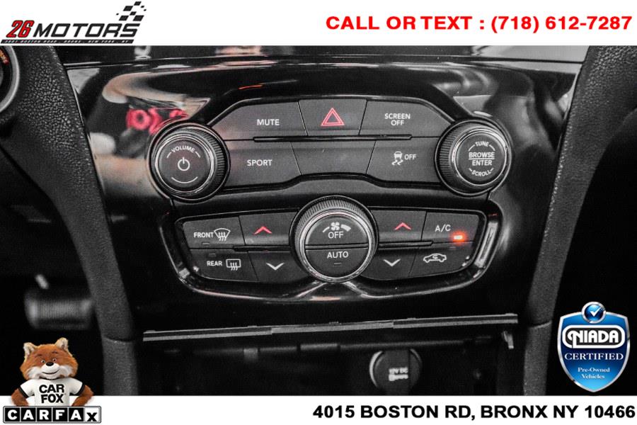 Used Chrysler 300 300S RWD 2019 | 26 Motors Corp. Bronx, New York Used Chrysler 300 300S RWD 2019 | 26 Motors Corp. Bronx, New York