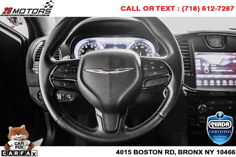 Used Chrysler 300 300S RWD 2019 | 26 Motors Corp. Bronx, New York Used Chrysler 300 300S RWD 2019 | 26 Motors Corp. Bronx, New York