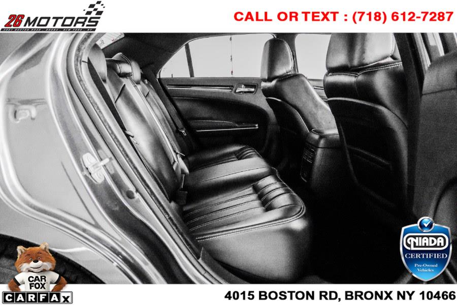 Used Chrysler 300 300S RWD 2019 | 26 Motors Corp. Bronx, New York Used Chrysler 300 300S RWD 2019 | 26 Motors Corp. Bronx, New York