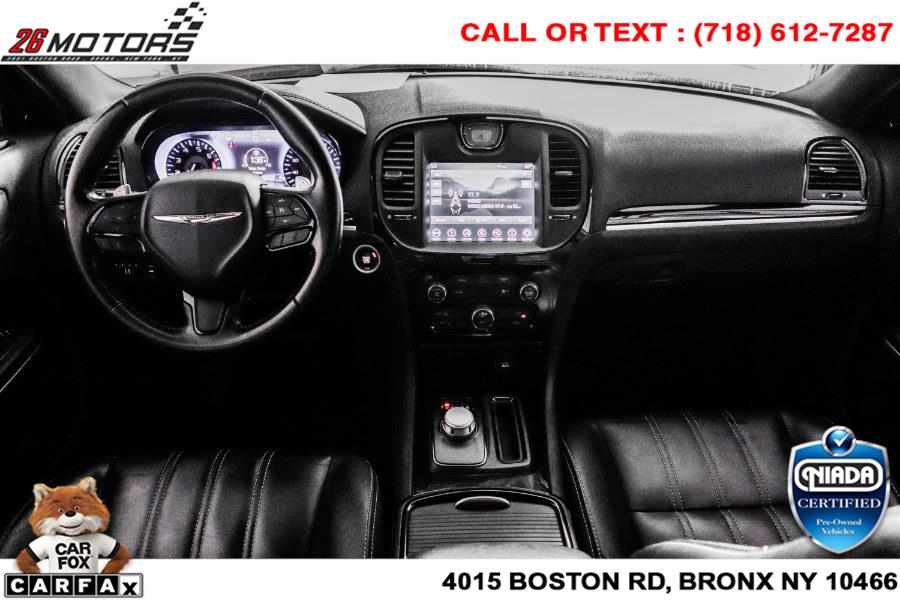 Used Chrysler 300 300S RWD 2019 | 26 Motors Corp. Bronx, New York Used Chrysler 300 300S RWD 2019 | 26 Motors Corp. Bronx, New York