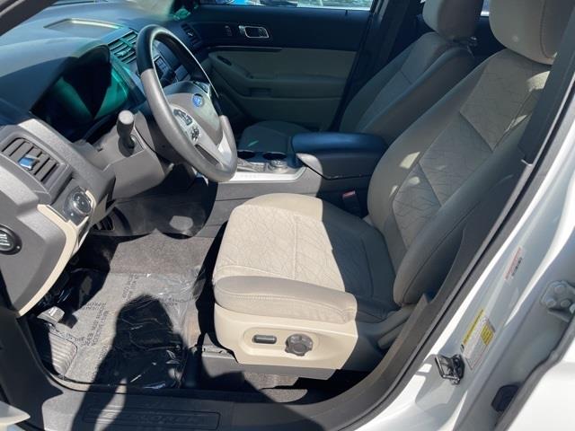 Used Ford Explorer Base 2013 | Blasius Federal Road. Brookfield, Connecticut Used Ford Explorer Base 2013 | Blasius Federal Road. Brookfield, Connecticut