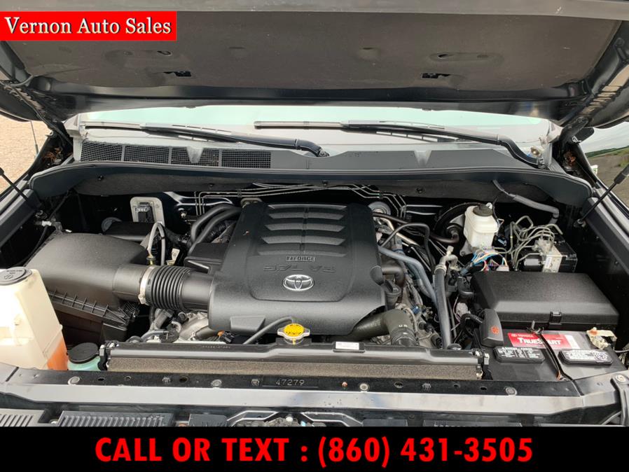 Used Toyota Tundra 4WD Limited CrewMax 5.5'' Bed 5.7L (Natl) 2017 | Vernon Auto Sale & Service. Manchester, Connecticut Used Toyota Tundra 4WD Limited CrewMax 5.5'' Bed 5.7L (Natl) 2017 | Vernon Auto Sale & Service. Manchester, Connecticut