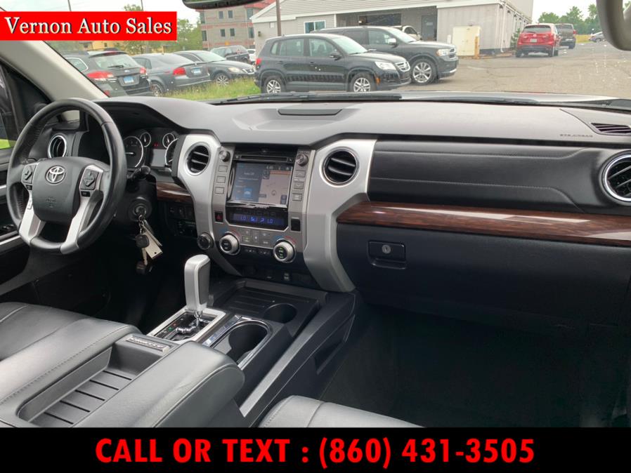 Used Toyota Tundra 4WD Limited CrewMax 5.5'' Bed 5.7L (Natl) 2017 | Vernon Auto Sale & Service. Manchester, Connecticut Used Toyota Tundra 4WD Limited CrewMax 5.5'' Bed 5.7L (Natl) 2017 | Vernon Auto Sale & Service. Manchester, Connecticut