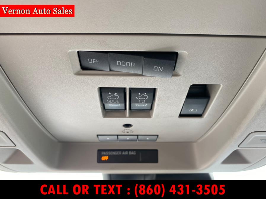 Used GMC Sierra 1500 4WD Crew Cab 143.5" SLT 2018 | Vernon Auto Sale & Service. Manchester, Connecticut Used GMC Sierra 1500 4WD Crew Cab 143.5" SLT 2018 | Vernon Auto Sale & Service. Manchester, Connecticut
